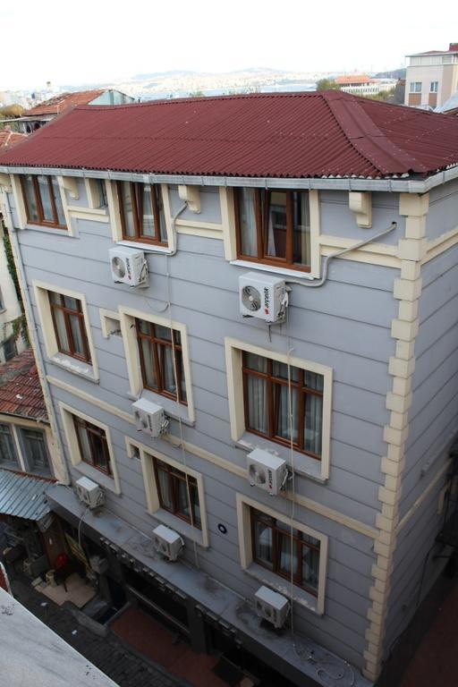 Kral Mert Hotel Istanbul Exteriör bild